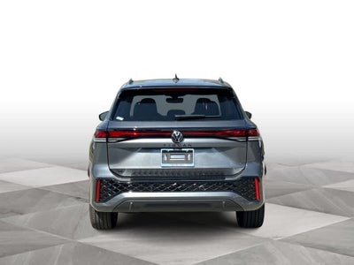 2026 Volkswagen Tiguan SE R-Line Black