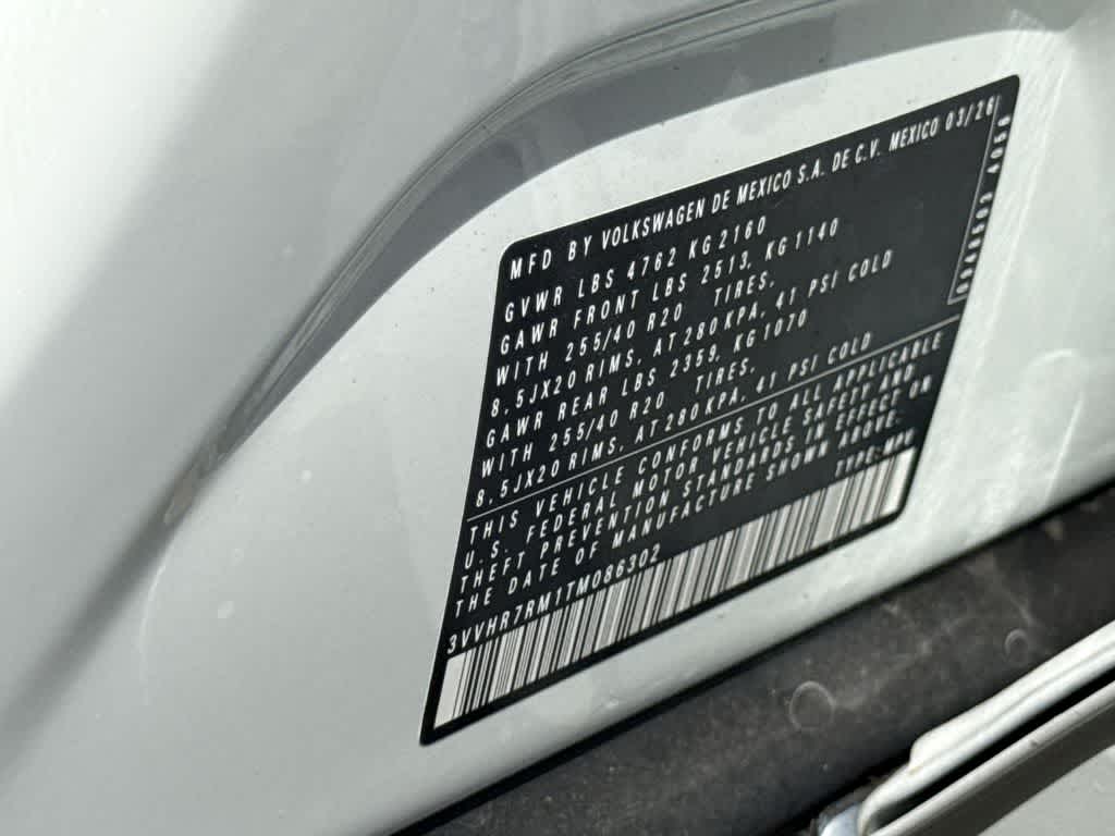 2026 Volkswagen Tiguan SE R-Line Black