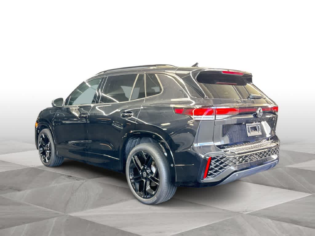 2026 Volkswagen Tiguan SE R-Line Black