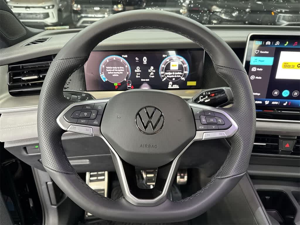 2026 Volkswagen Tiguan SE R-Line Black