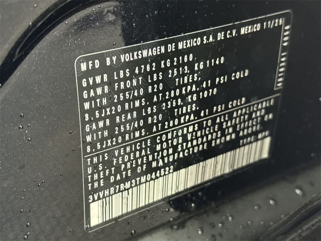 2026 Volkswagen Tiguan SE R-Line Black