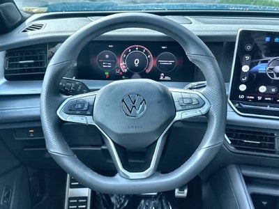 2026 Volkswagen Tiguan SE R-Line Black