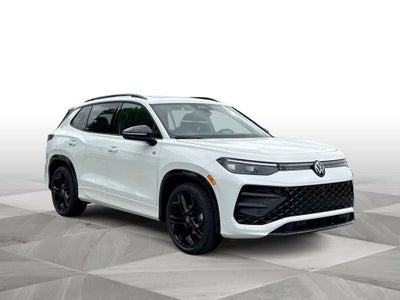 2026 Volkswagen Tiguan SE R-Line Black