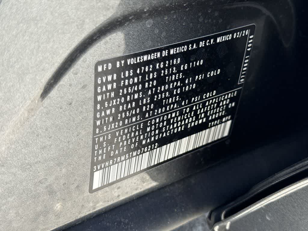 2026 Volkswagen Tiguan SE R-Line Black