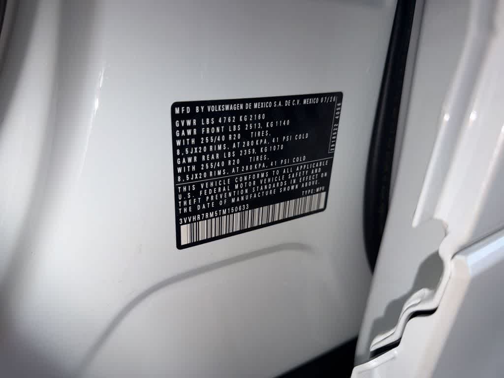 2026 Volkswagen Tiguan SE R-Line Black
