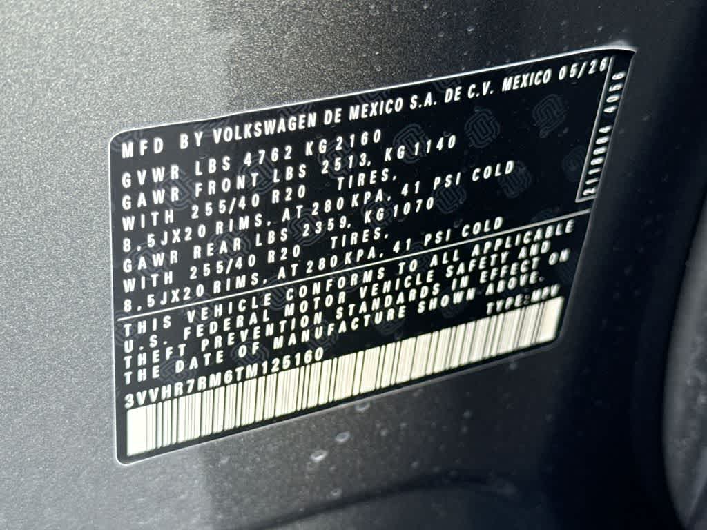 2026 Volkswagen Tiguan SE R-Line Black