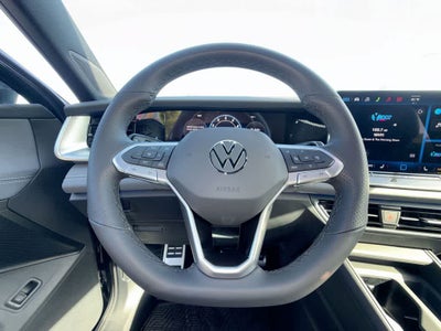 2026 Volkswagen Tiguan SE R-Line Black