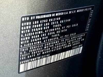 2026 Volkswagen Tiguan SE R-Line Black