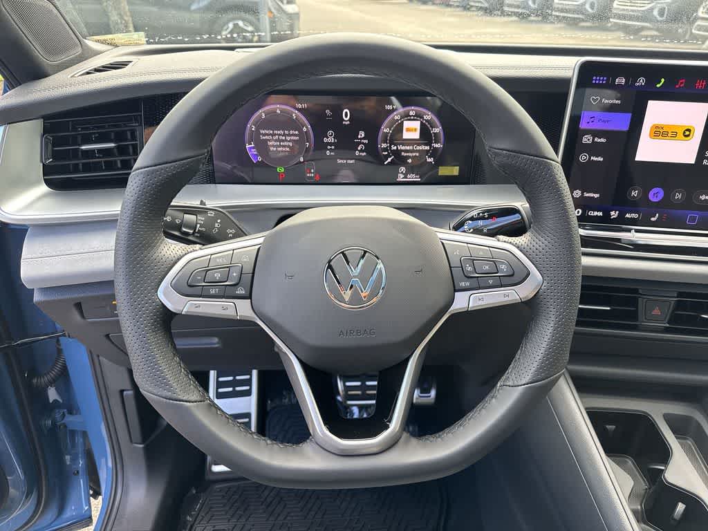 2026 Volkswagen Tiguan SE R-Line Black