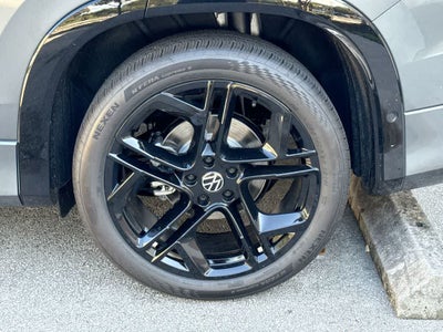 2026 Volkswagen Tiguan SE R-Line Black