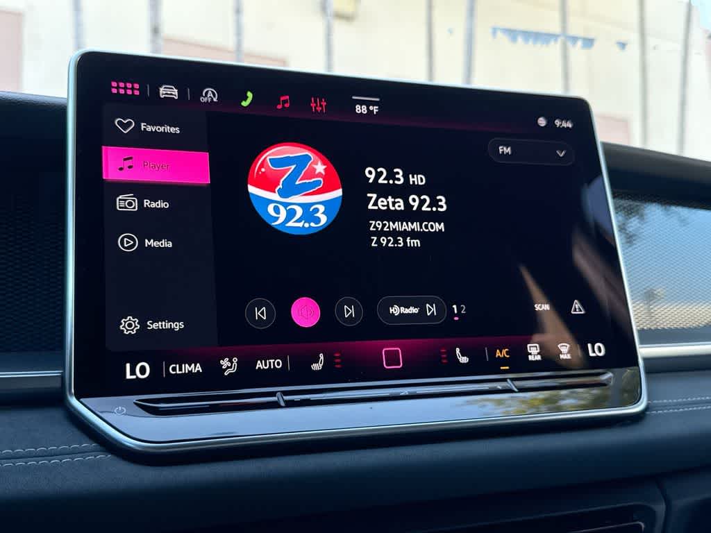 2026 Volkswagen Tiguan SE R-Line Black