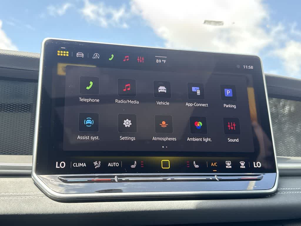 2026 Volkswagen Tiguan SE R-Line Black