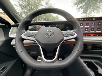 2026 Volkswagen Tiguan SE R-Line Black