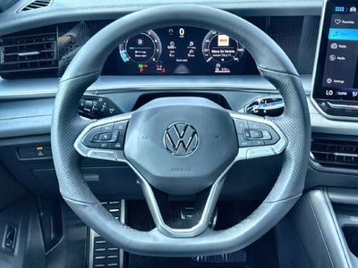 2026 Volkswagen Tiguan SE R-Line Black