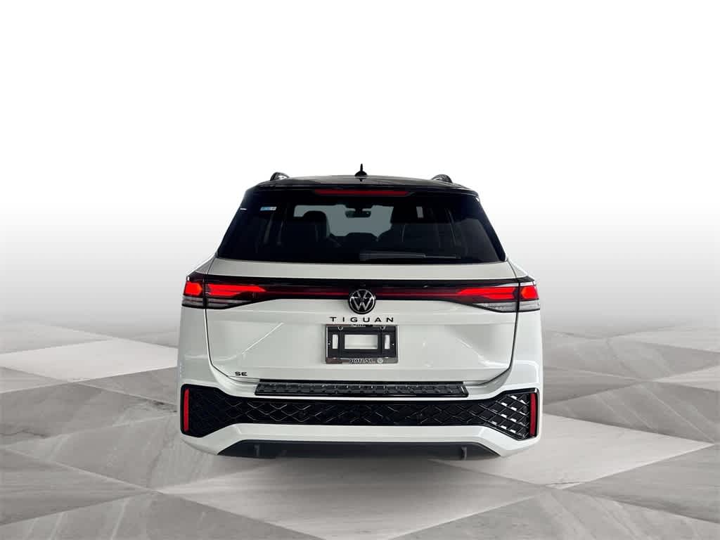 2026 Volkswagen Tiguan SE R-Line Black