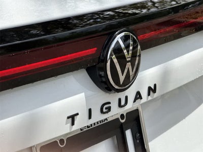 2026 Volkswagen Tiguan SE R-Line Black