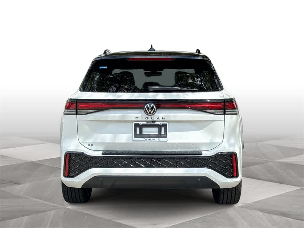 2026 Volkswagen Tiguan SE R-Line Black