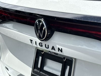 2026 Volkswagen Tiguan SE R-Line Black