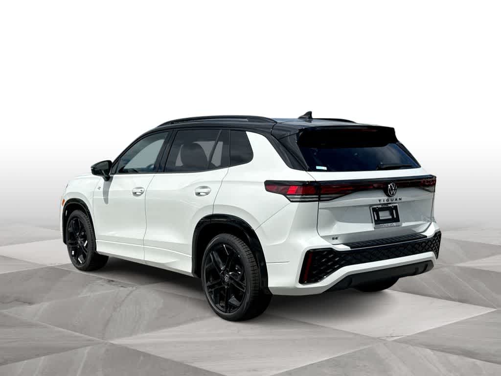 2026 Volkswagen Tiguan SE R-Line Black