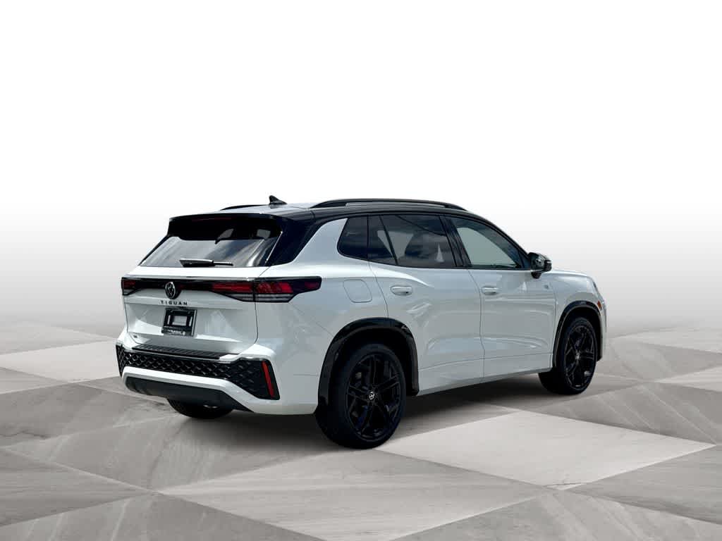 2026 Volkswagen Tiguan SE R-Line Black