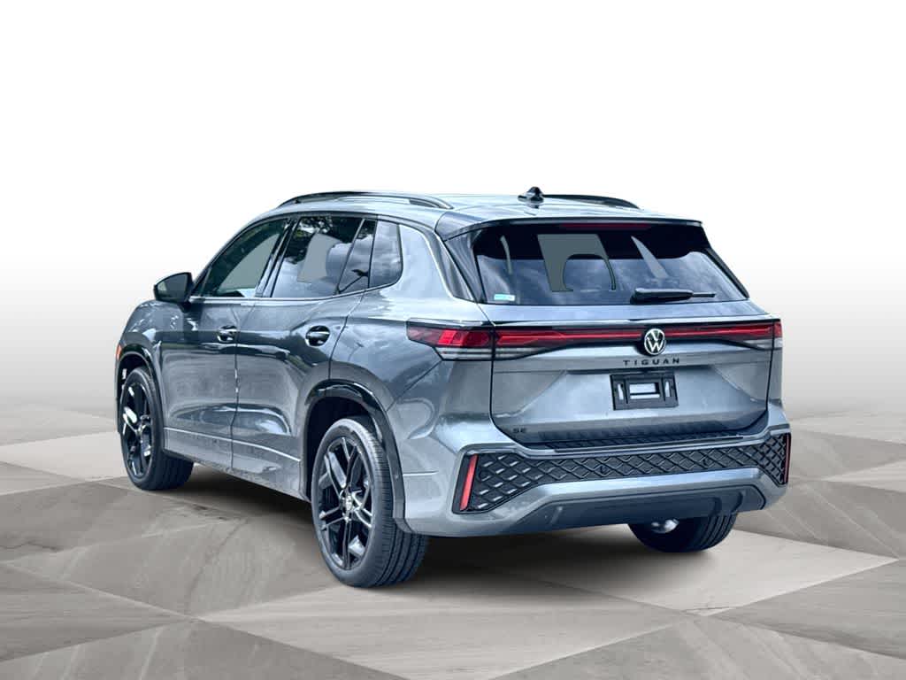2026 Volkswagen Tiguan SE R-Line Black