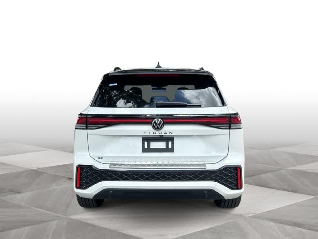 2026 Volkswagen Tiguan SE R-Line Black