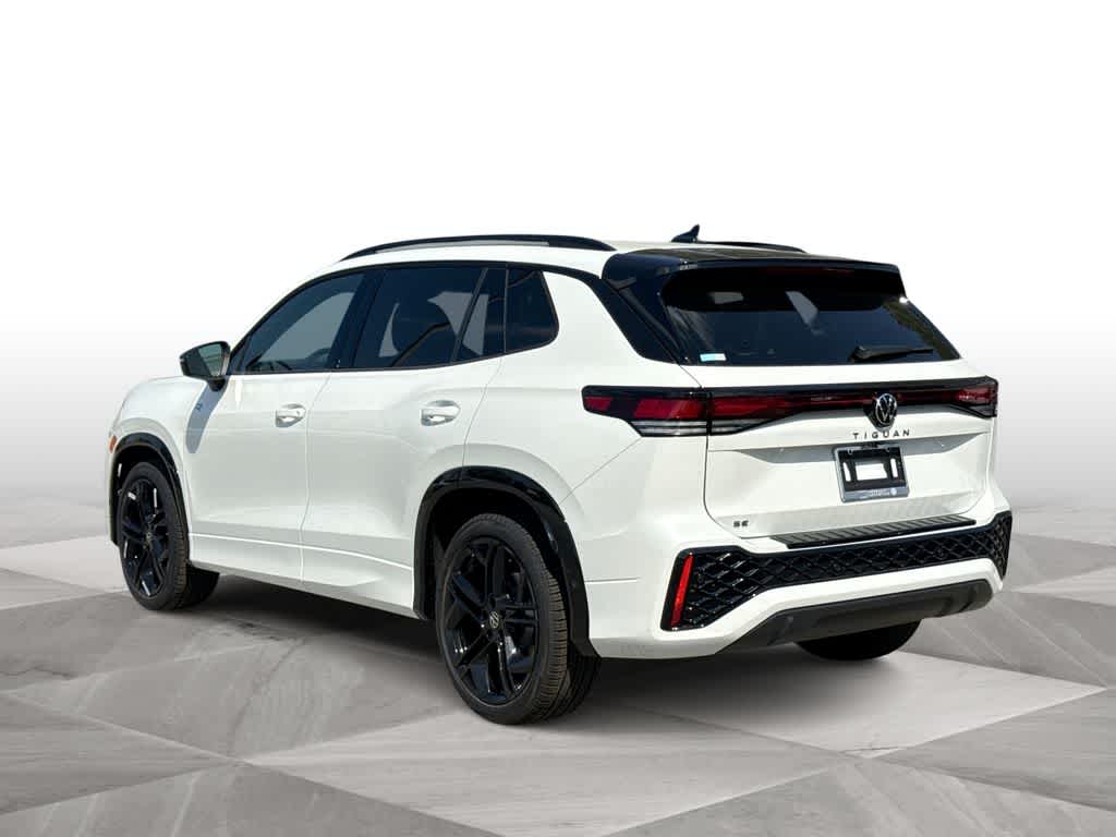 2026 Volkswagen Tiguan SE R-Line Black