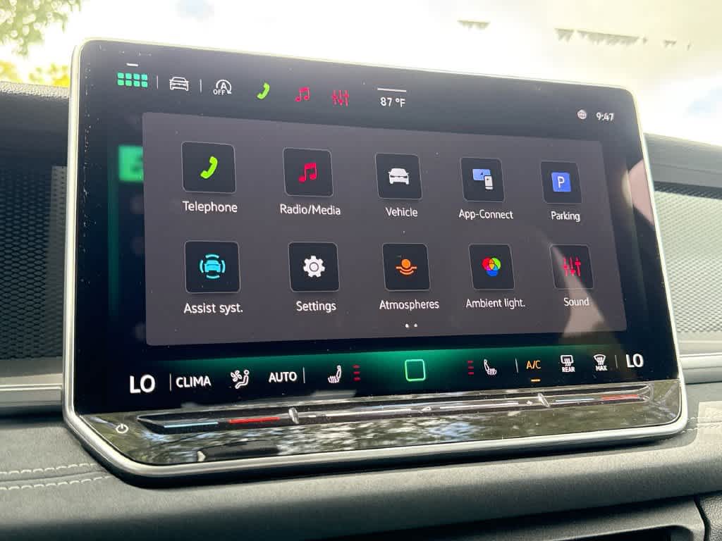 2026 Volkswagen Tiguan SE R-Line Black