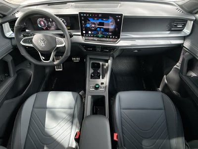 2026 Volkswagen Tiguan SE R-Line Black