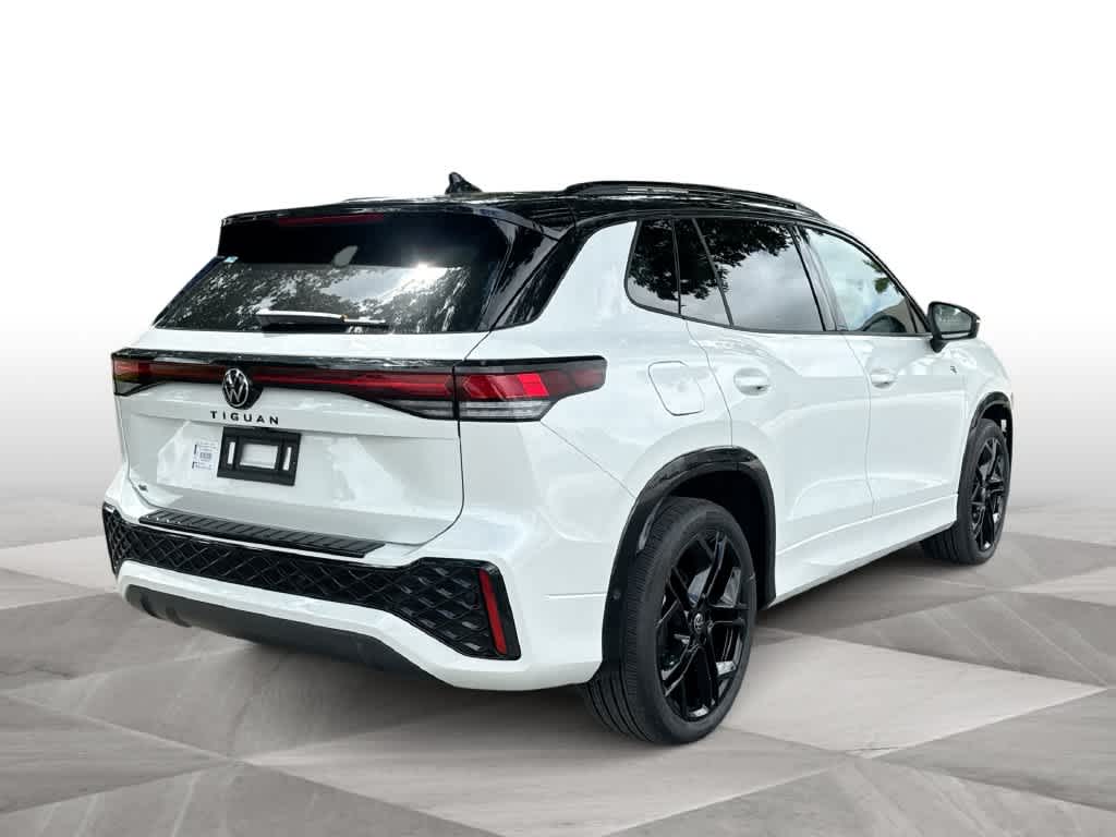 2026 Volkswagen Tiguan SE R-Line Black