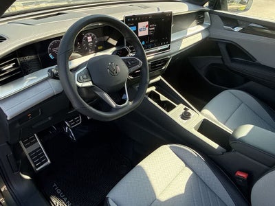 2026 Volkswagen Tiguan SE R-Line Black