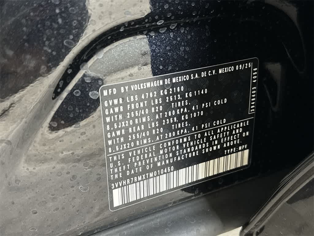 2026 Volkswagen Tiguan SE R-Line Black