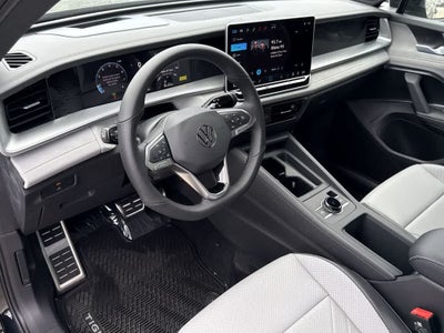 2026 Volkswagen Tiguan SE R-Line Black