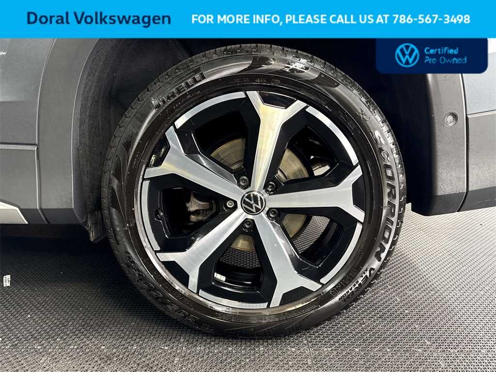 2025 Volkswagen Tiguan SE