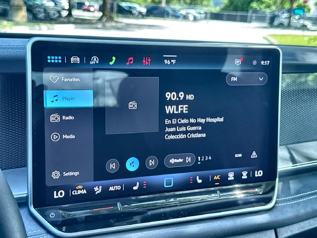 2027 Volkswagen Tiguan SE