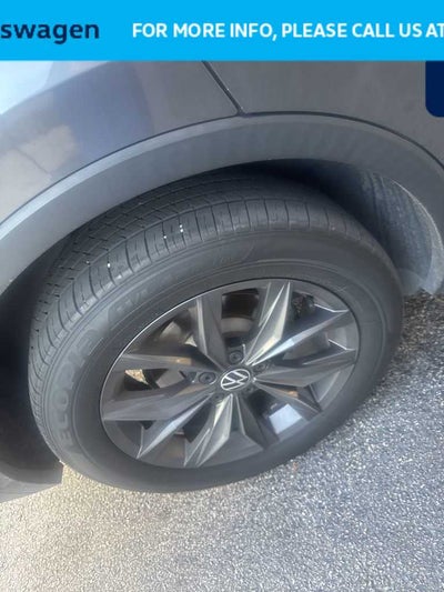 2023 Volkswagen Tiguan SE