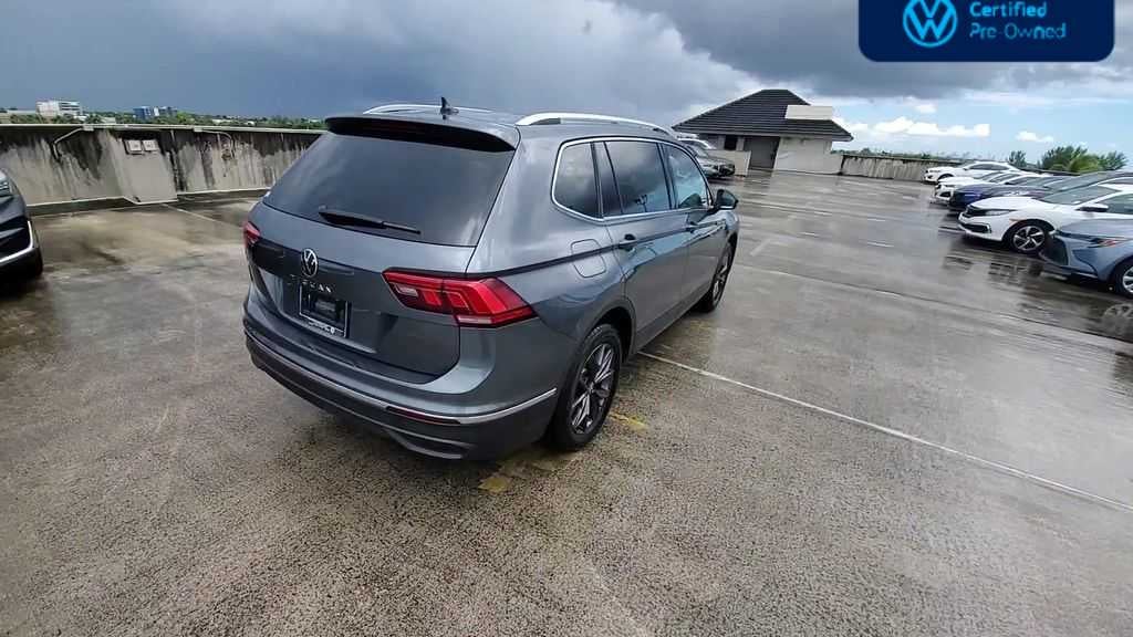 2023 Volkswagen Tiguan SE