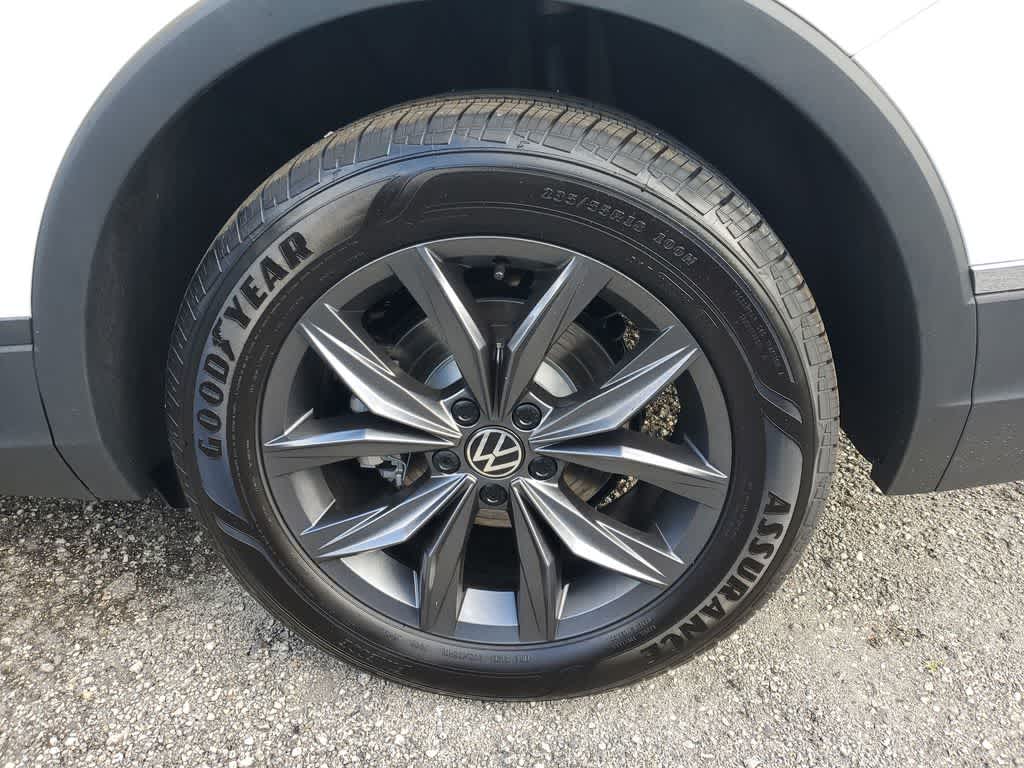2024 Volkswagen Tiguan SE