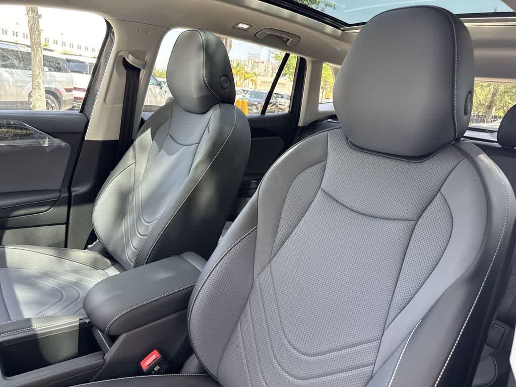 2026 Volkswagen Tiguan SE