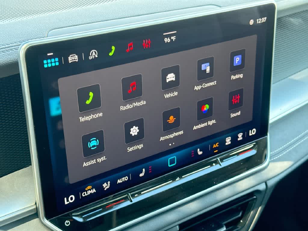 2026 Volkswagen Tiguan SE