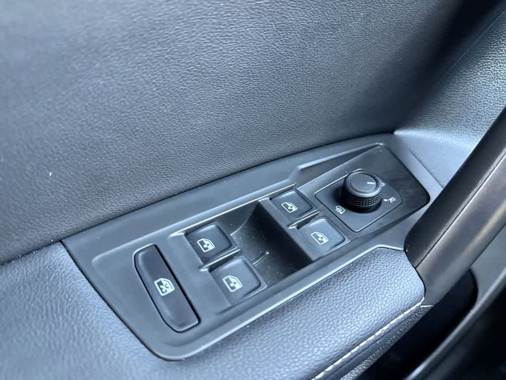 2023 Volkswagen Tiguan S