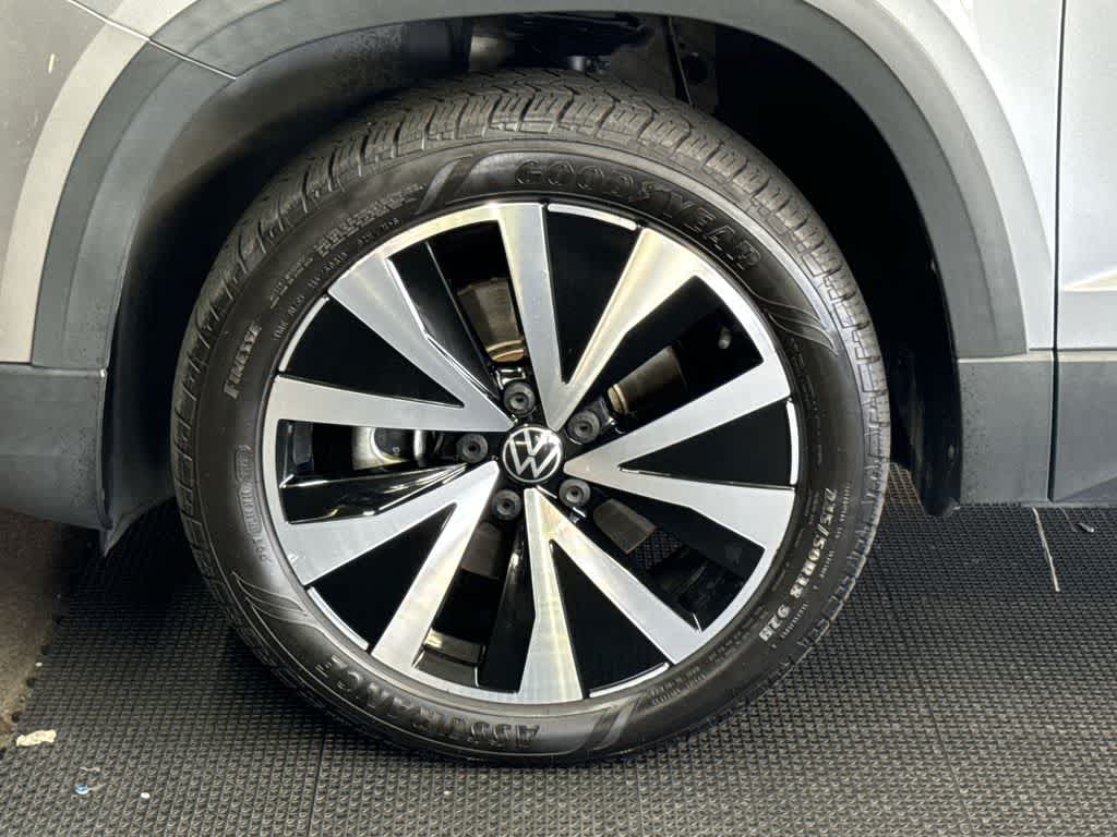 2022 Volkswagen Taos SE