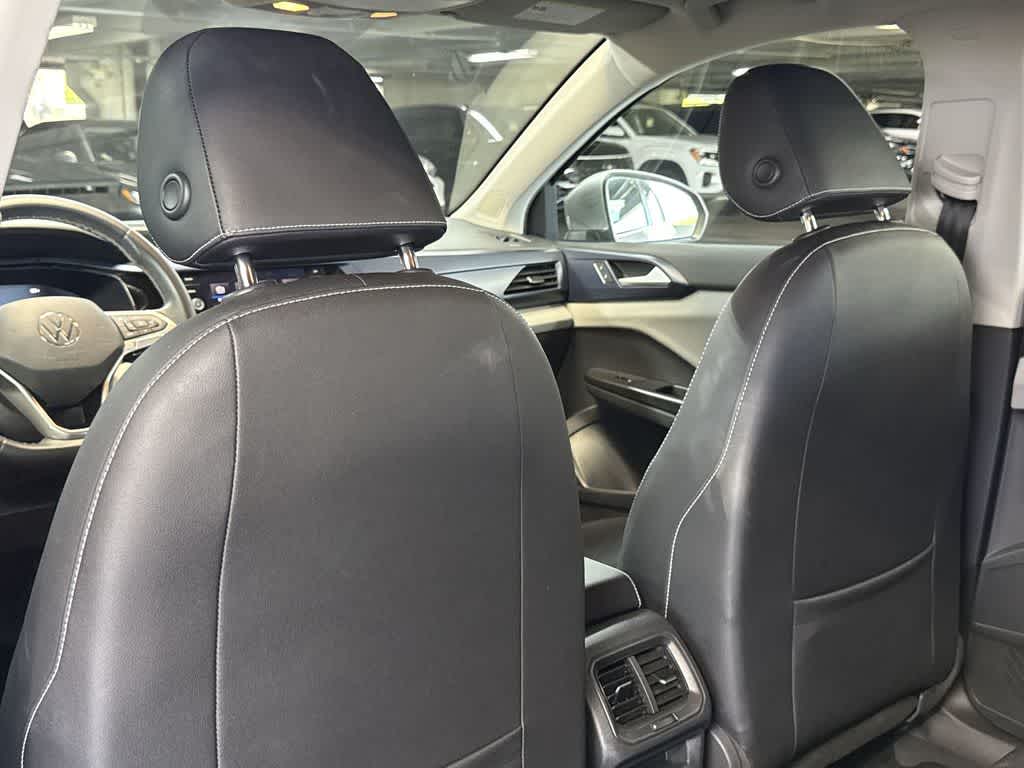 2022 Volkswagen Taos SE