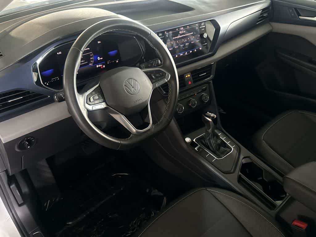 2022 Volkswagen Taos SE