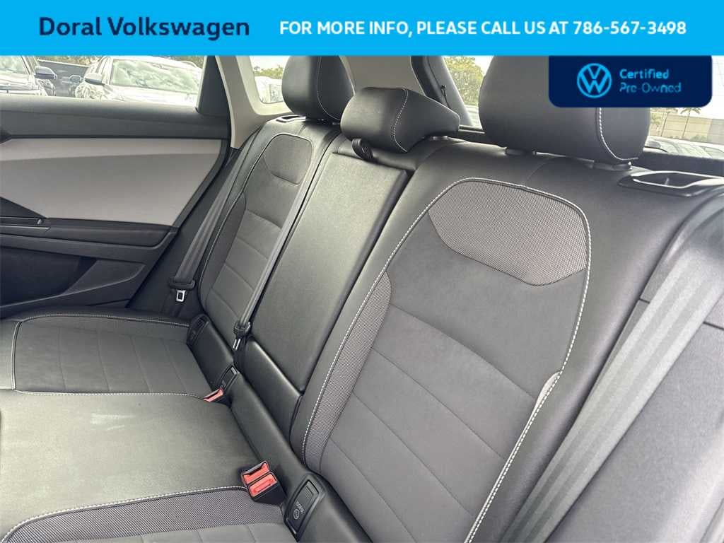 2022 Volkswagen Taos SE