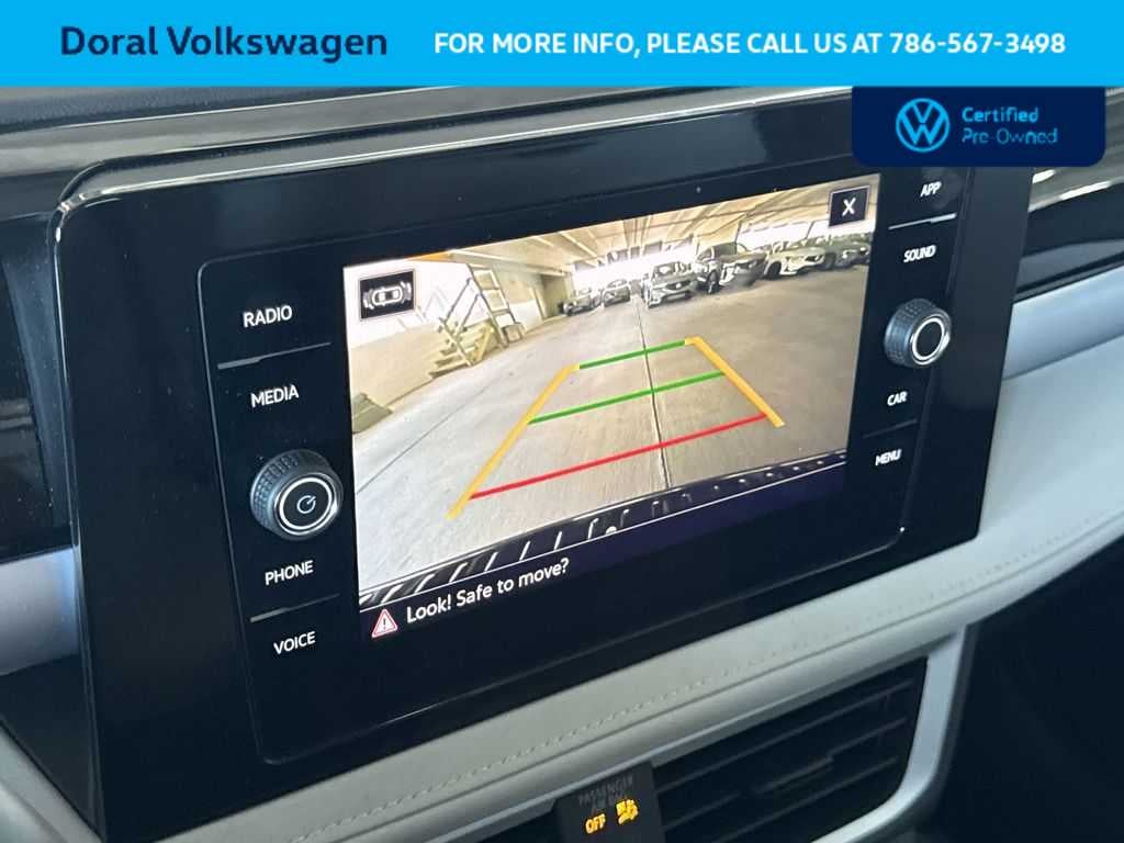 2025 Volkswagen Taos SE