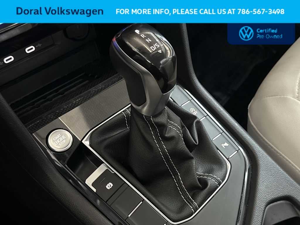 2025 Volkswagen Taos SE