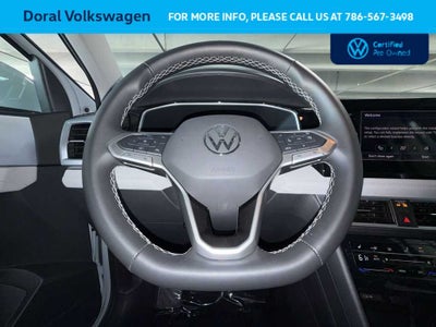 2025 Volkswagen Taos SE