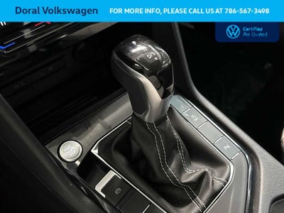 2025 Volkswagen Taos SE