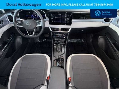 2025 Volkswagen Taos SE